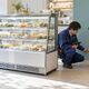 冷蔵ショーケースを増設する前に電源はどう確認する？機種と設置場所の準備表